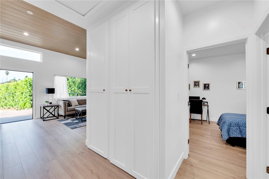 MLS #CV25229081 image #29