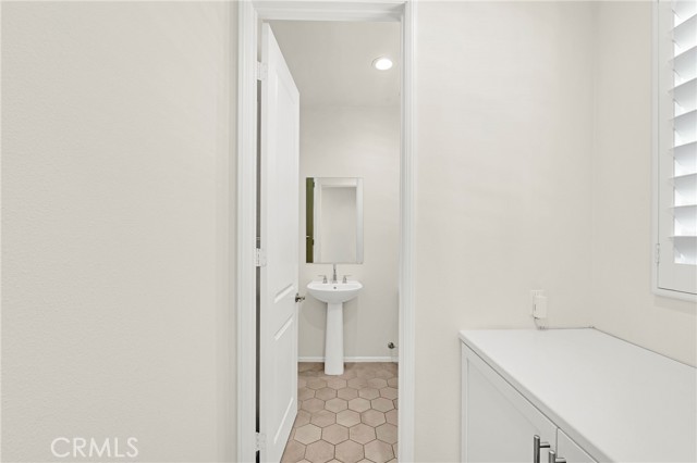 MLS #CV25229822 image #6