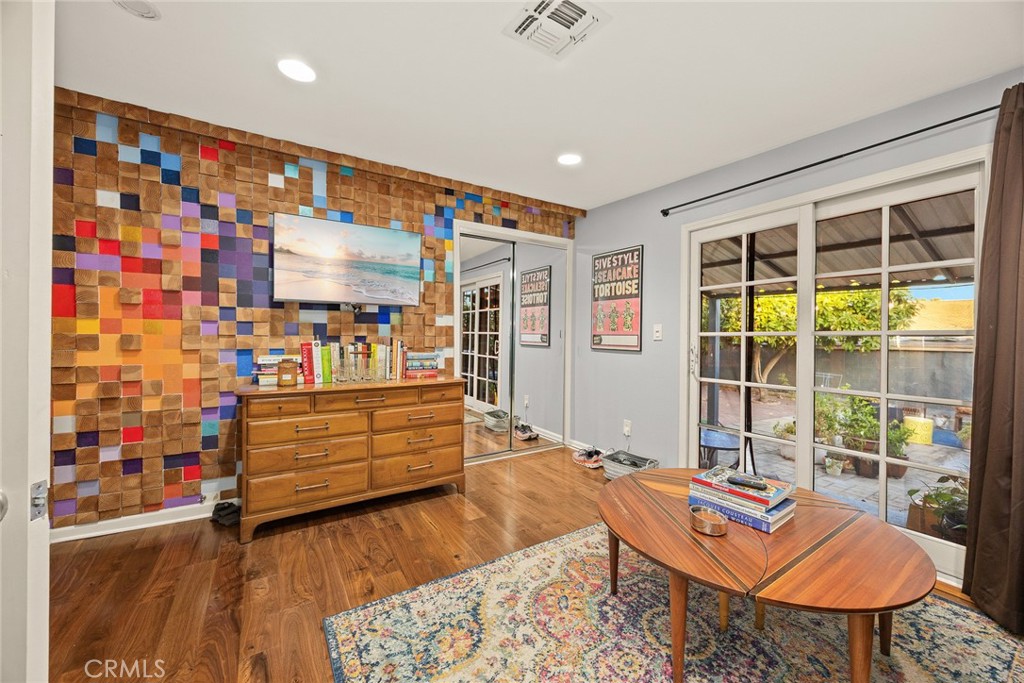 MLS #CV25229944 image #19