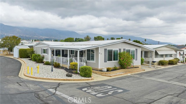 MLS #CV25231157 image #2