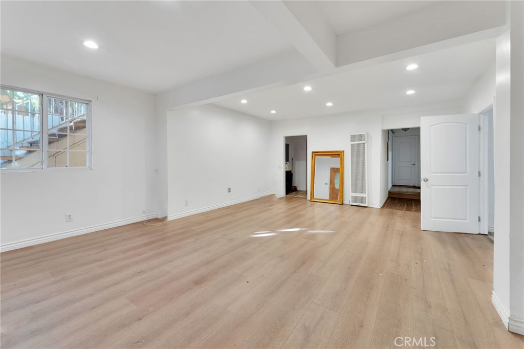 MLS #CV25231207 image #13