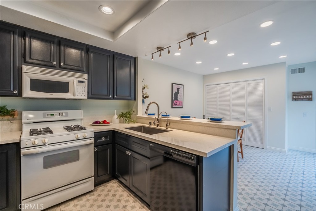 MLS #CV25231865 image #12