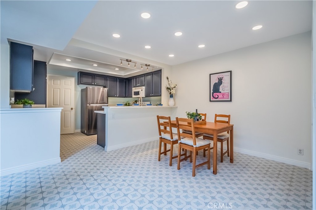 MLS #CV25231865 image #13