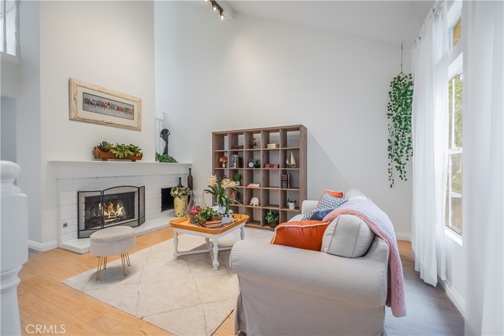 MLS #CV25231865 image #2