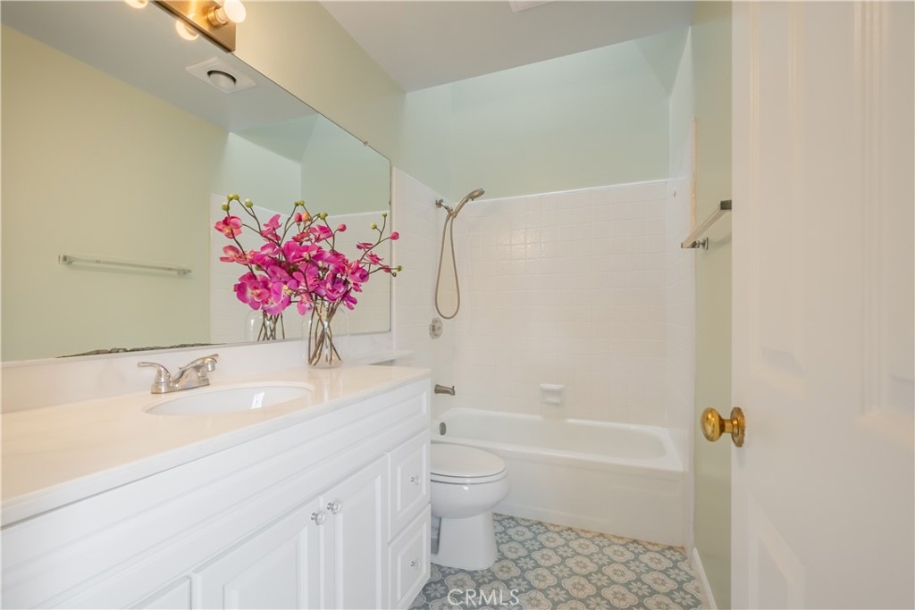 MLS #CV25231865 image #21