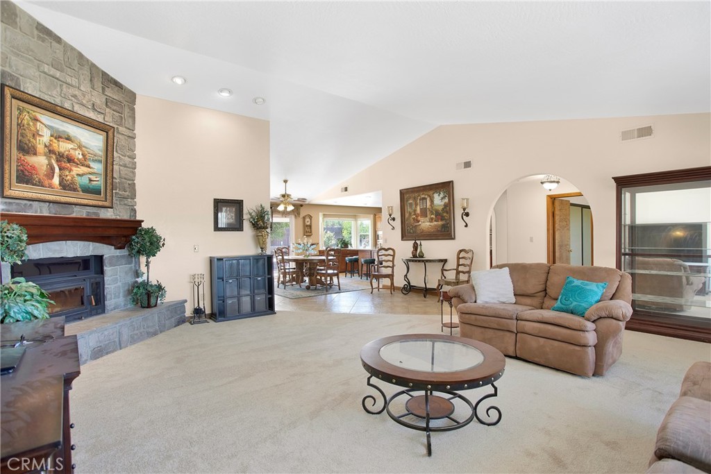 MLS #CV25232070 image #13