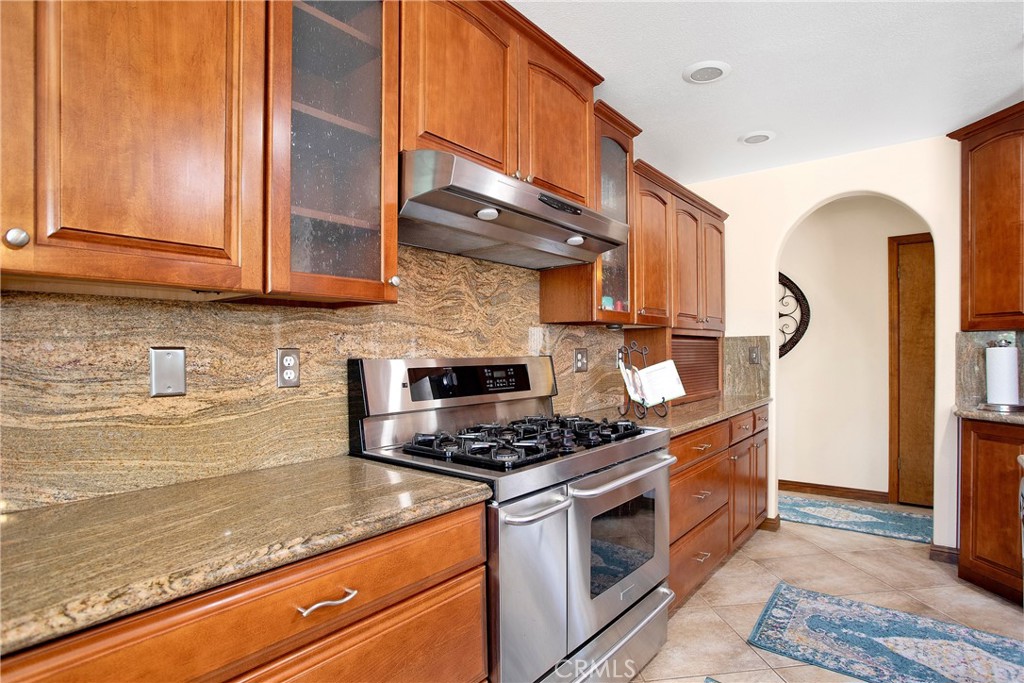 MLS #CV25232070 image #22