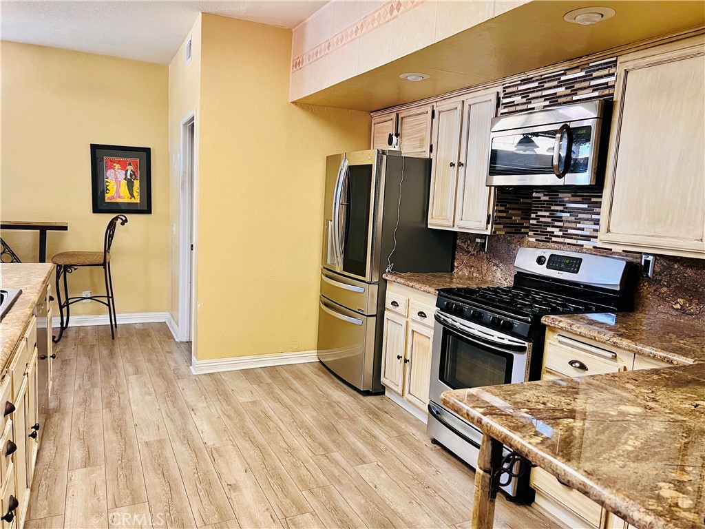 MLS #CV25232272 image #10