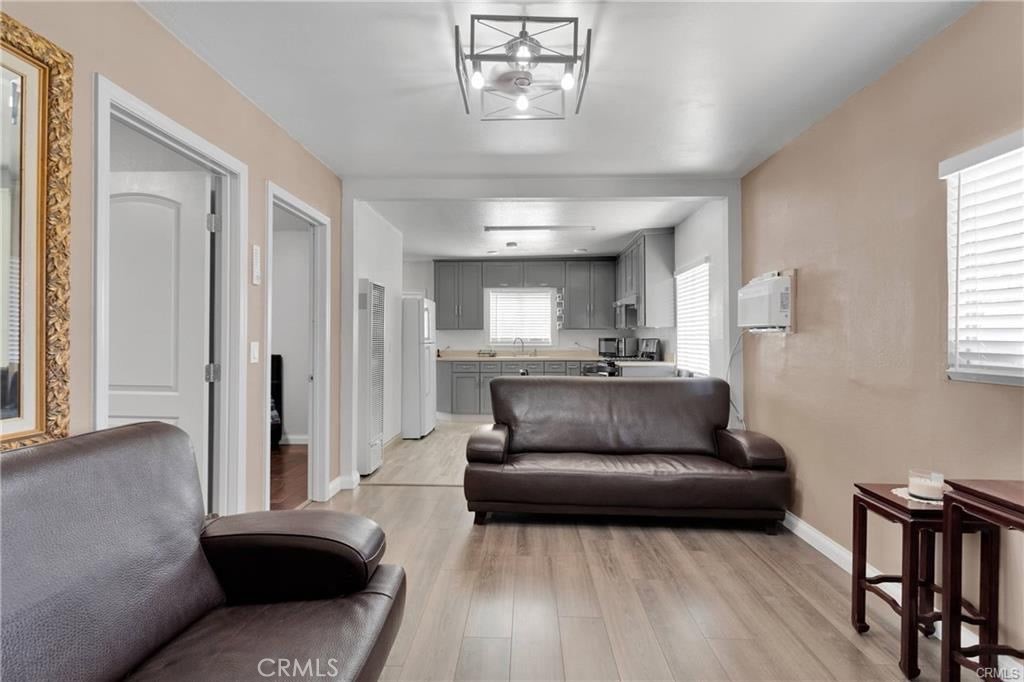 MLS #CV25232517 image #2