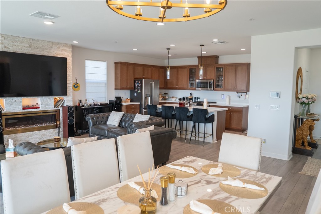 MLS #CV25232721 image #15