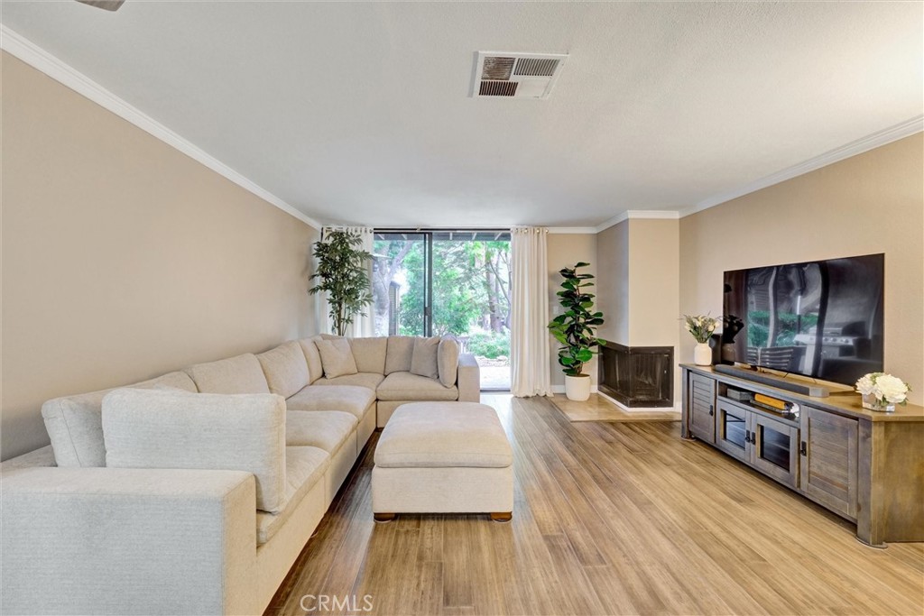 MLS #CV25233564 image #11