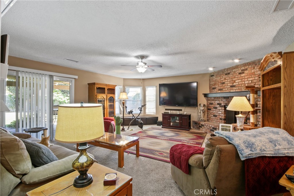 MLS #CV25233878 image #5