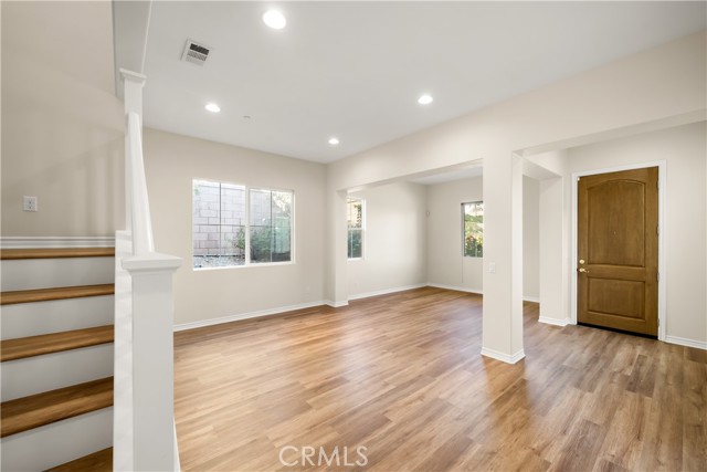 MLS #CV25234235 image #4