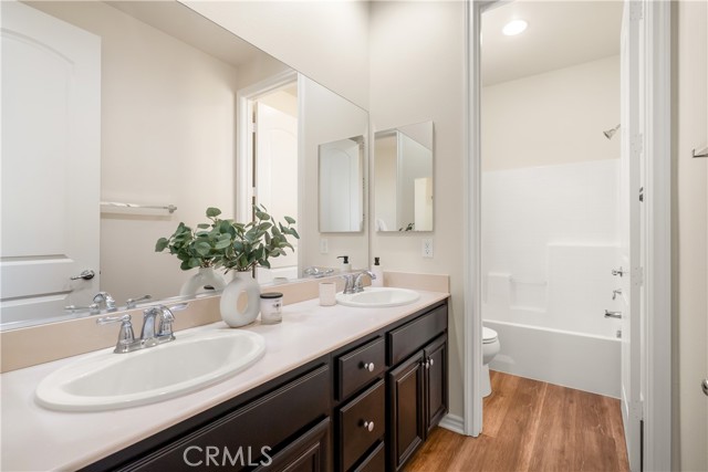 MLS #CV25234235 image #43