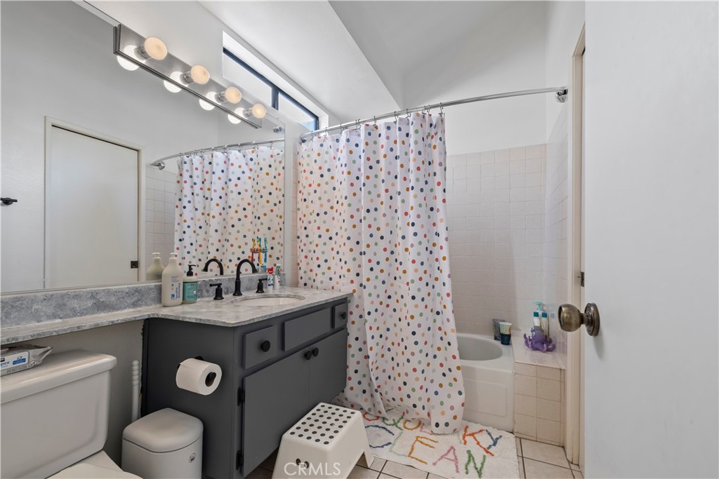 MLS #CV25234303 image #14