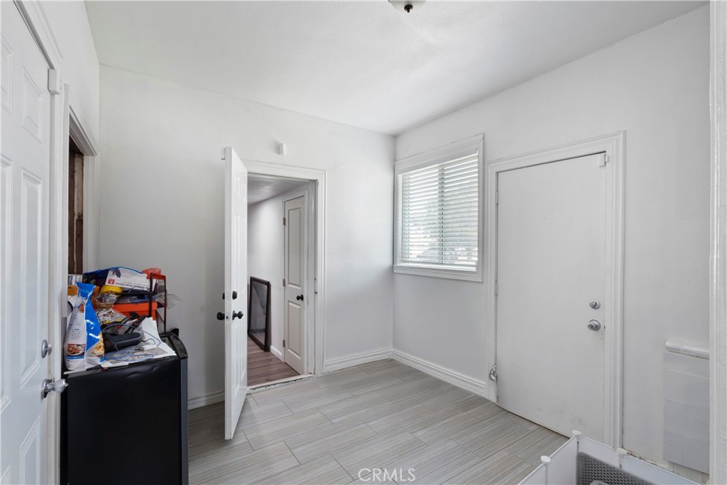 MLS #CV25235186 image #16