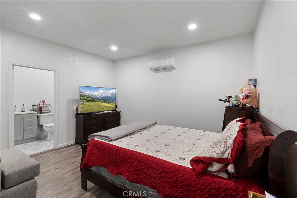 MLS #CV25235186 image #18