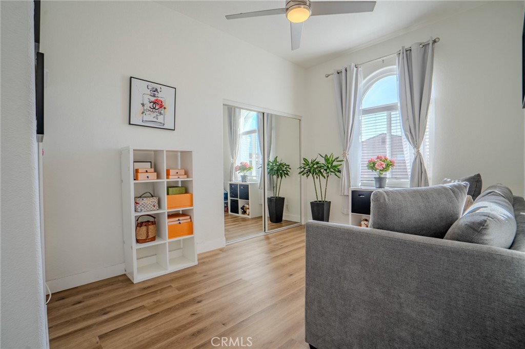 MLS #CV25235312 image #16