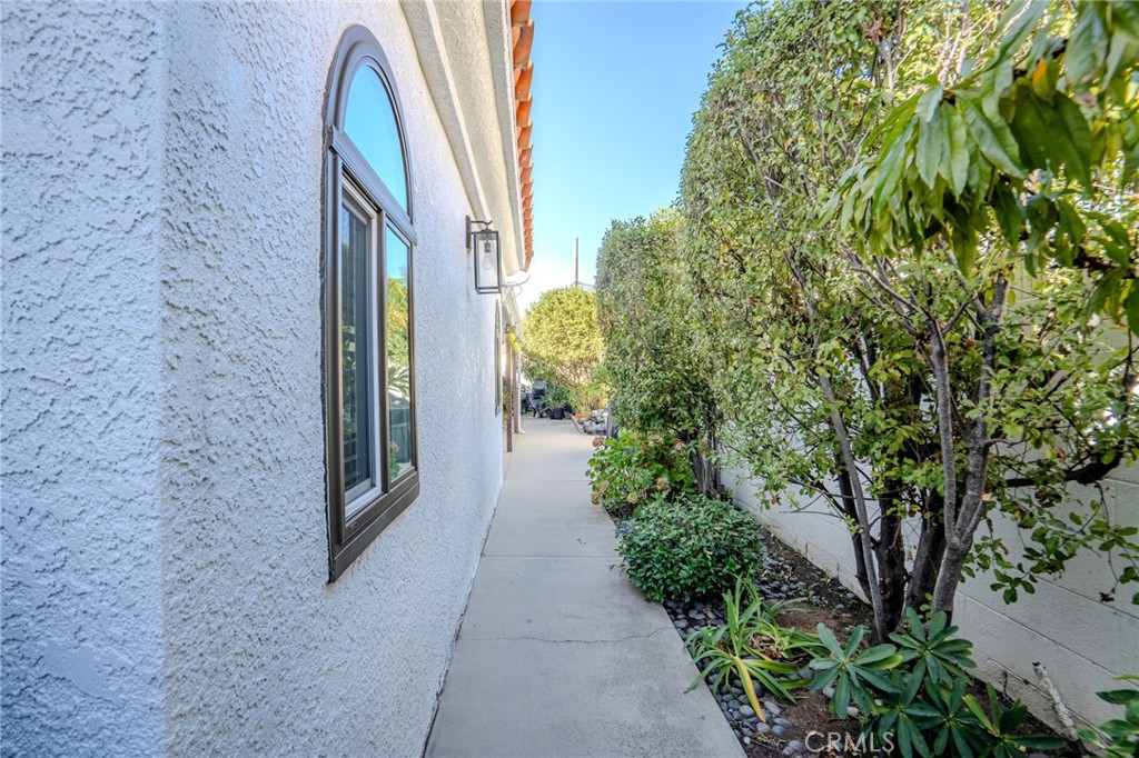 MLS #CV25235312 image #24