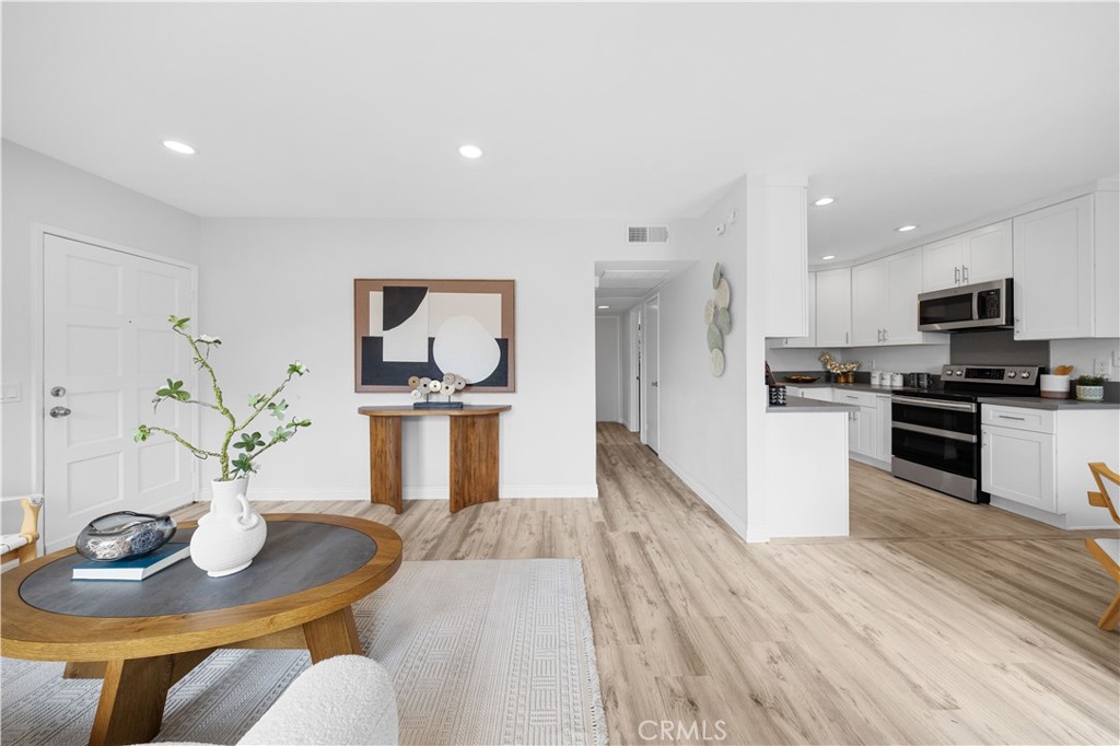 MLS #CV25235910 image #12