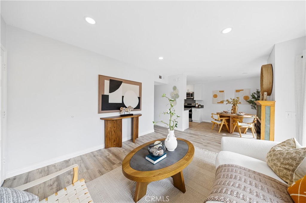 MLS #CV25235910 image #6