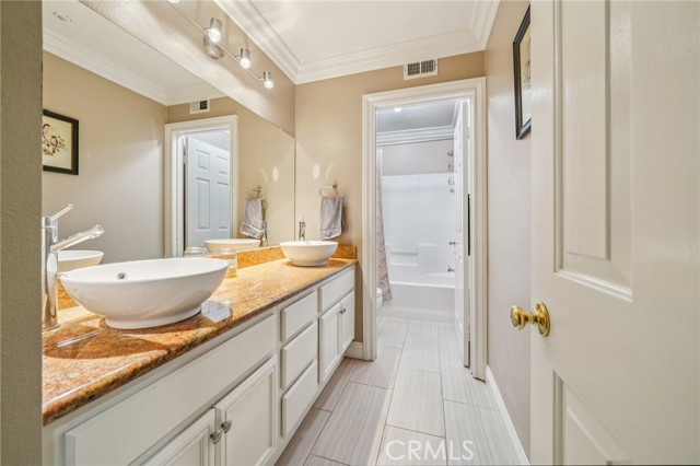 MLS #CV25237957 image #30