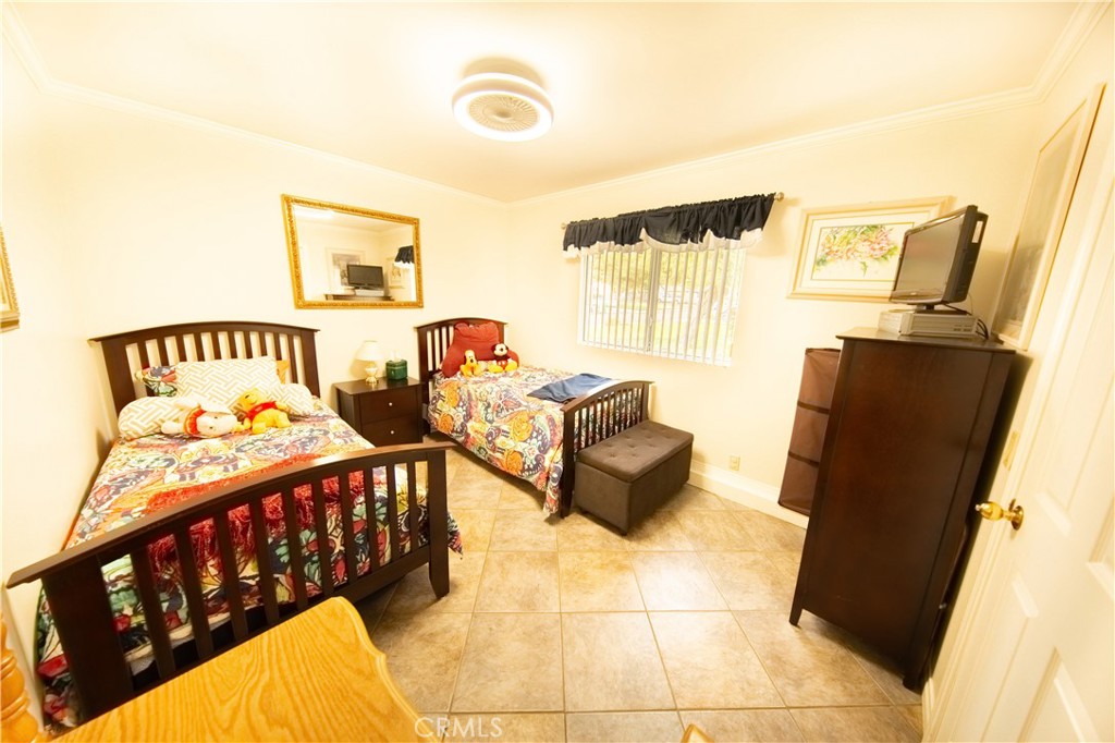 MLS #CV25239047 image #6