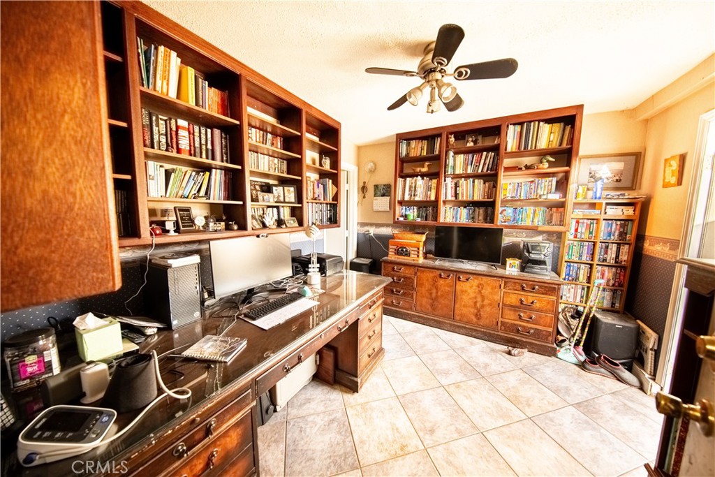 MLS #CV25239047 image #9