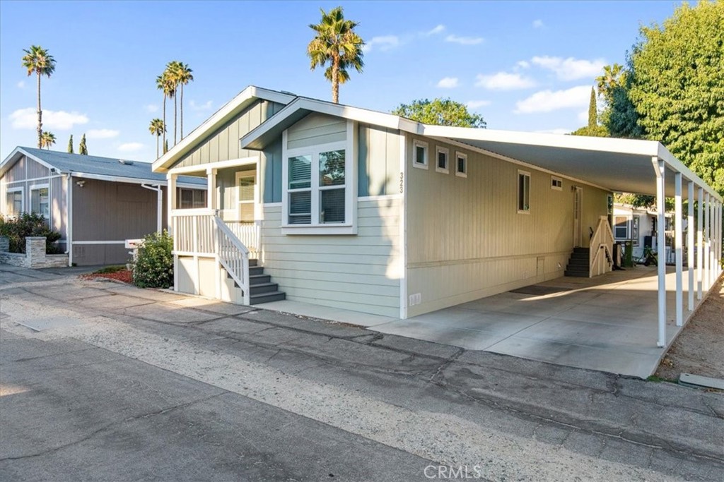 MLS #CV25239380 image #2