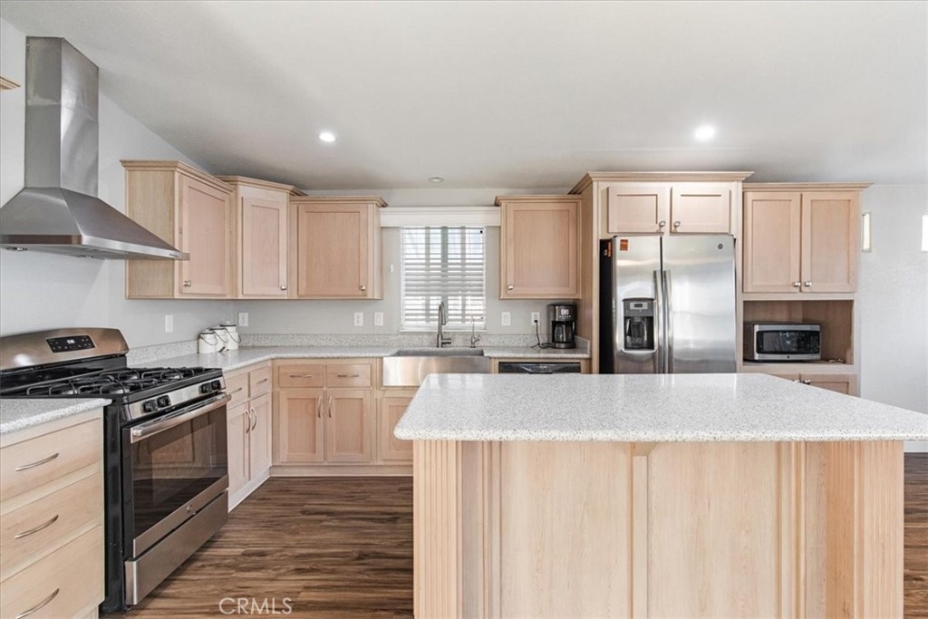 MLS #CV25239380 image #6