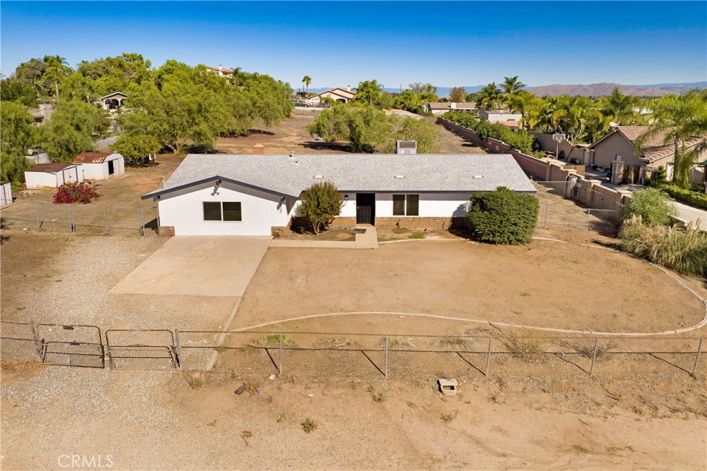 MLS #CV25240365 image #1