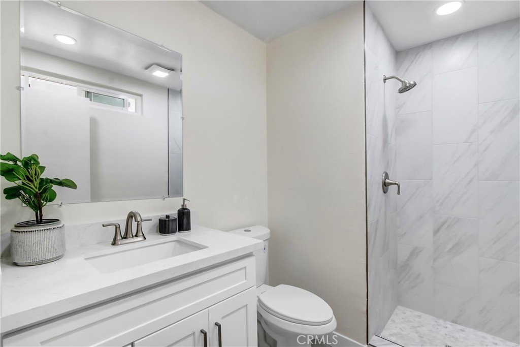 MLS #CV25240365 image #17