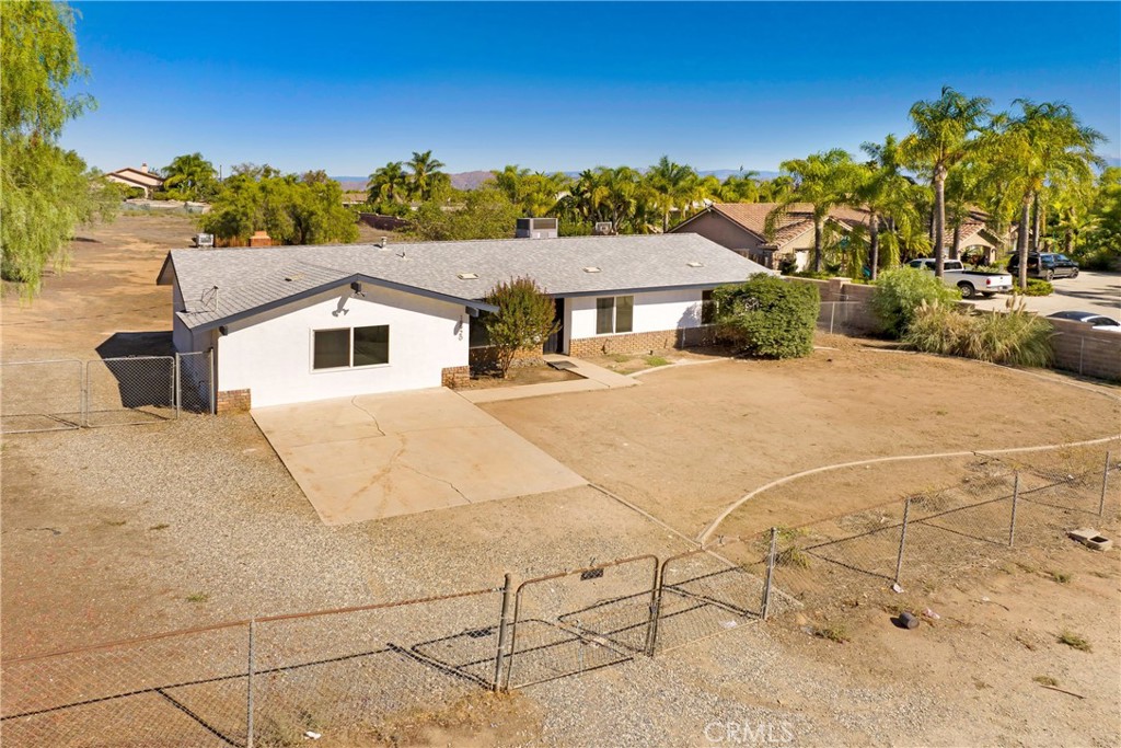 MLS #CV25240365 image #19