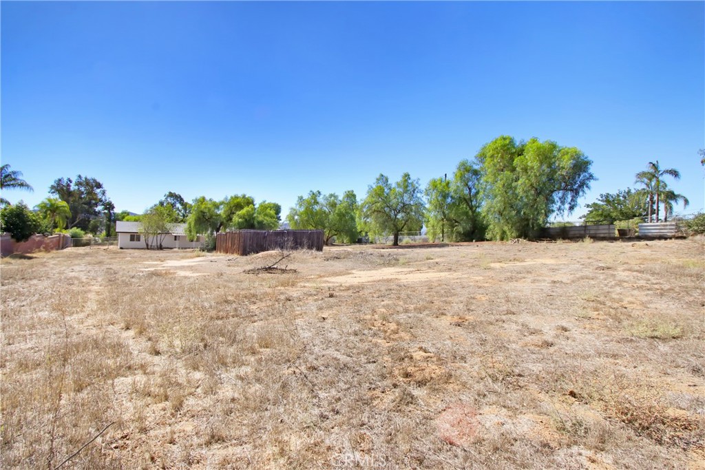 MLS #CV25240365 image #23