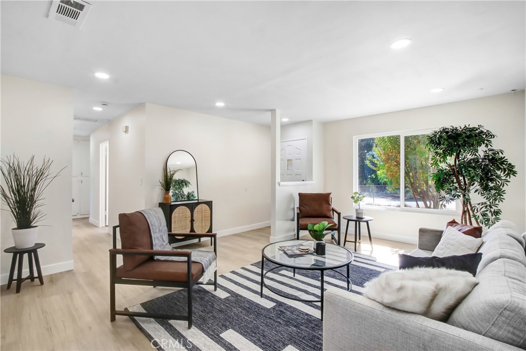 MLS #CV25240365 image #8