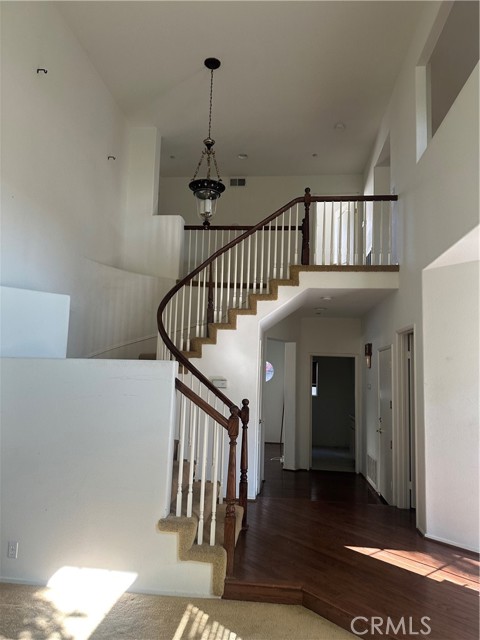 MLS #CV25240390 image #1