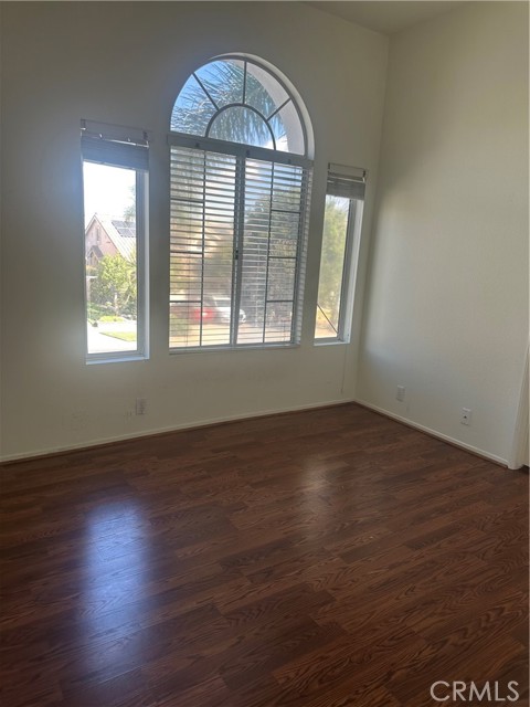 MLS #CV25240390 image #4