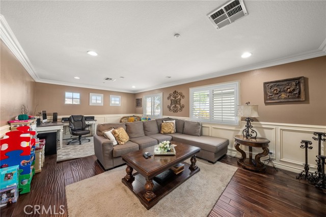 MLS #CV25240469 image #30