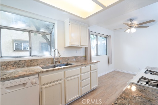 MLS #CV25241099 image #11