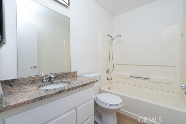 MLS #CV25241099 image #15