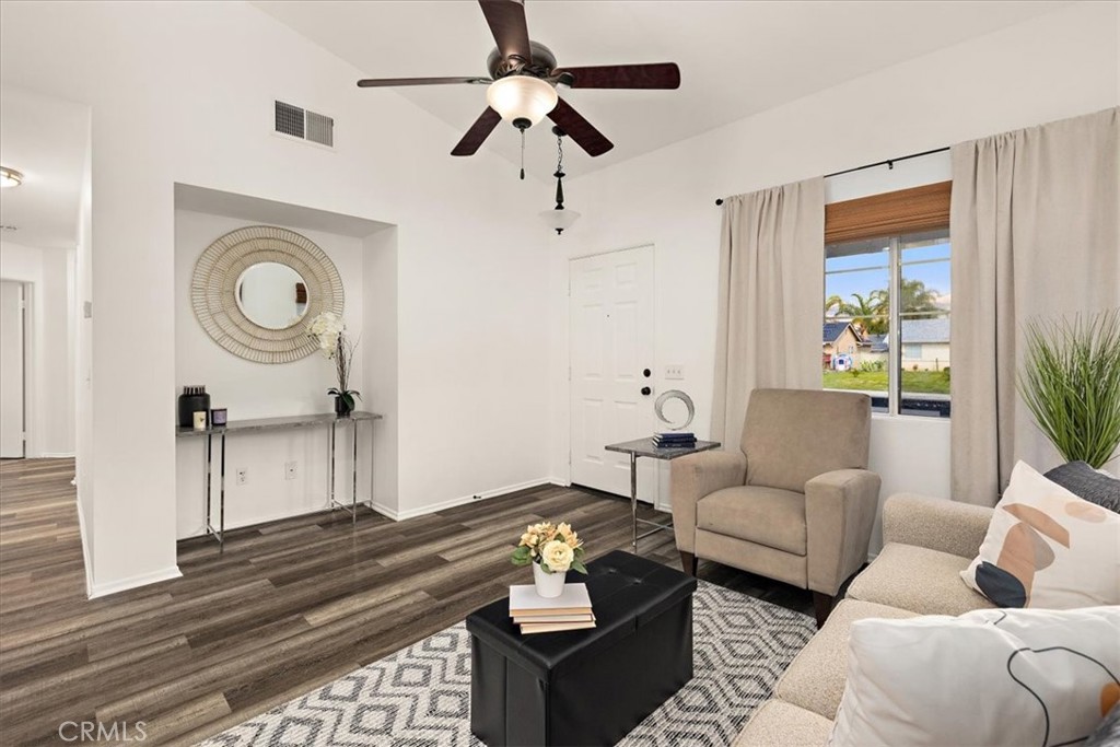 MLS #CV25241503 image #3