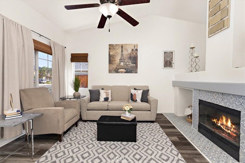 MLS #CV25241503 image #4