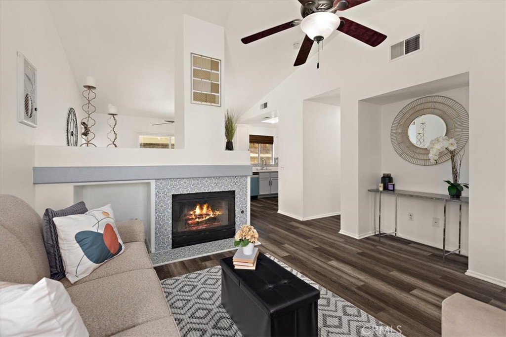 MLS #CV25241503 image #5