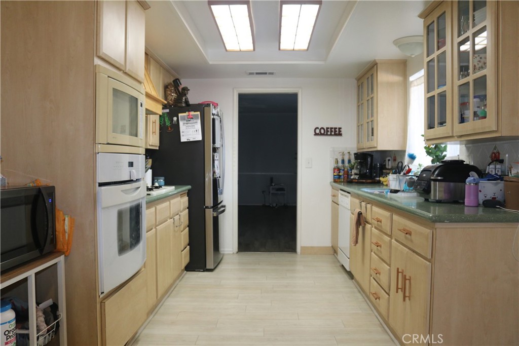 MLS #CV25241513 image #12