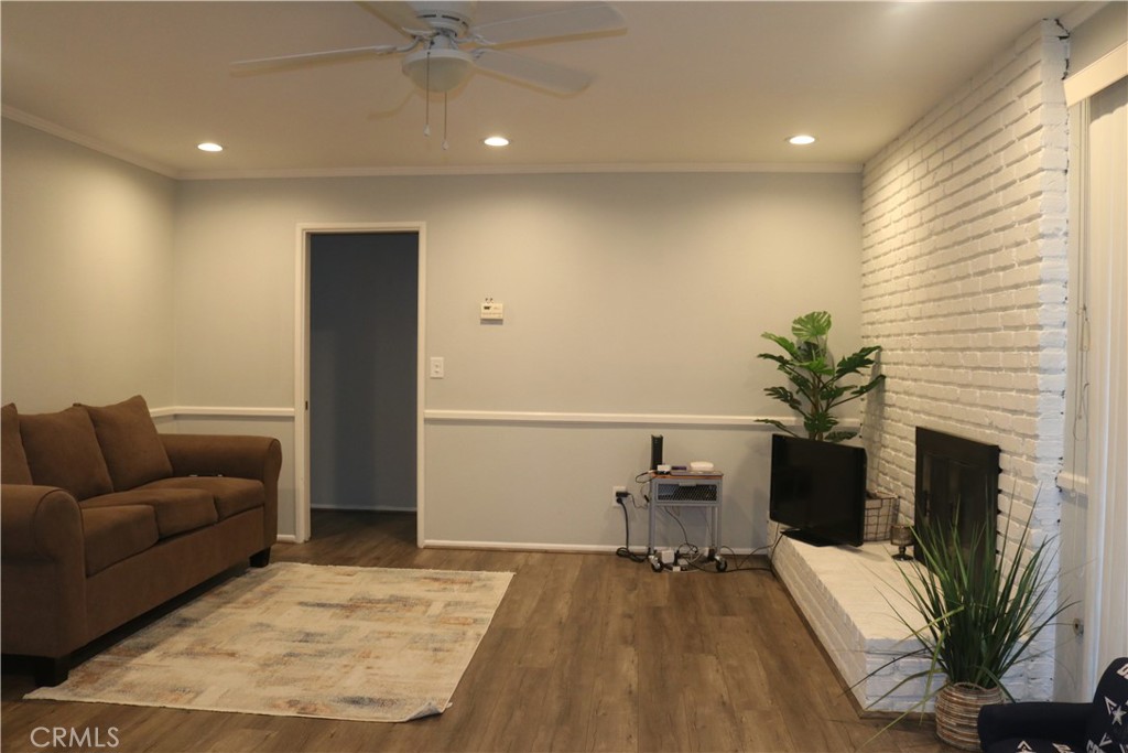 MLS #CV25241513 image #14