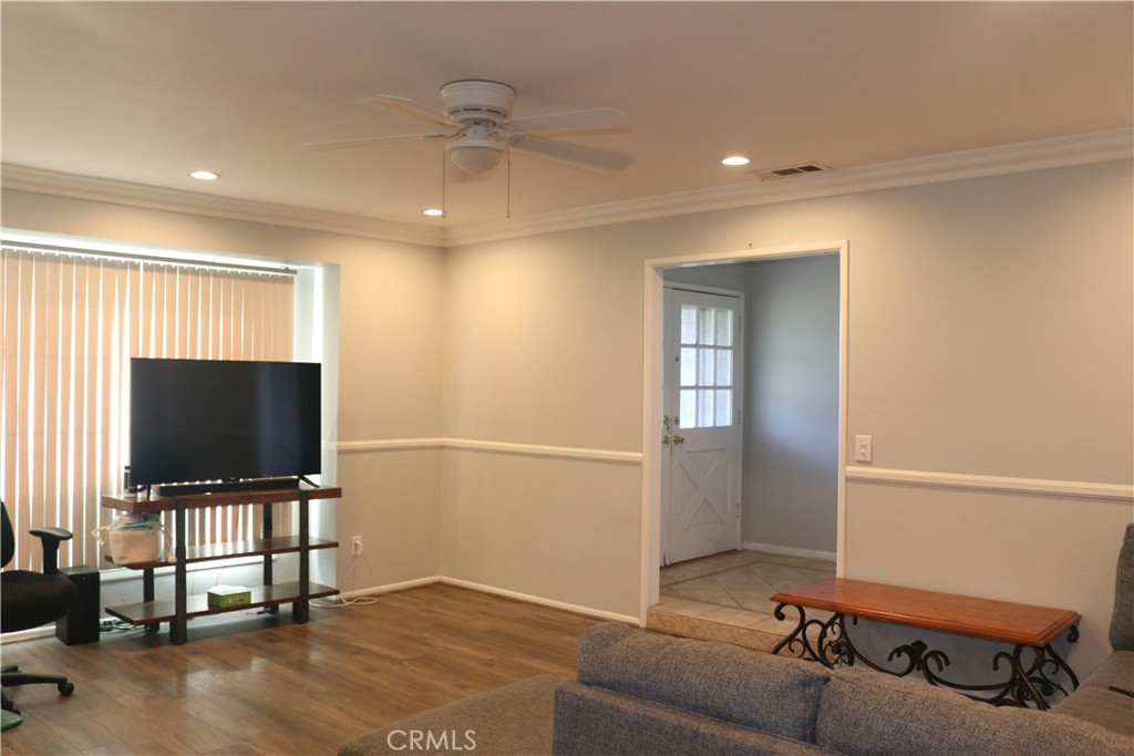 MLS #CV25241513 image #16