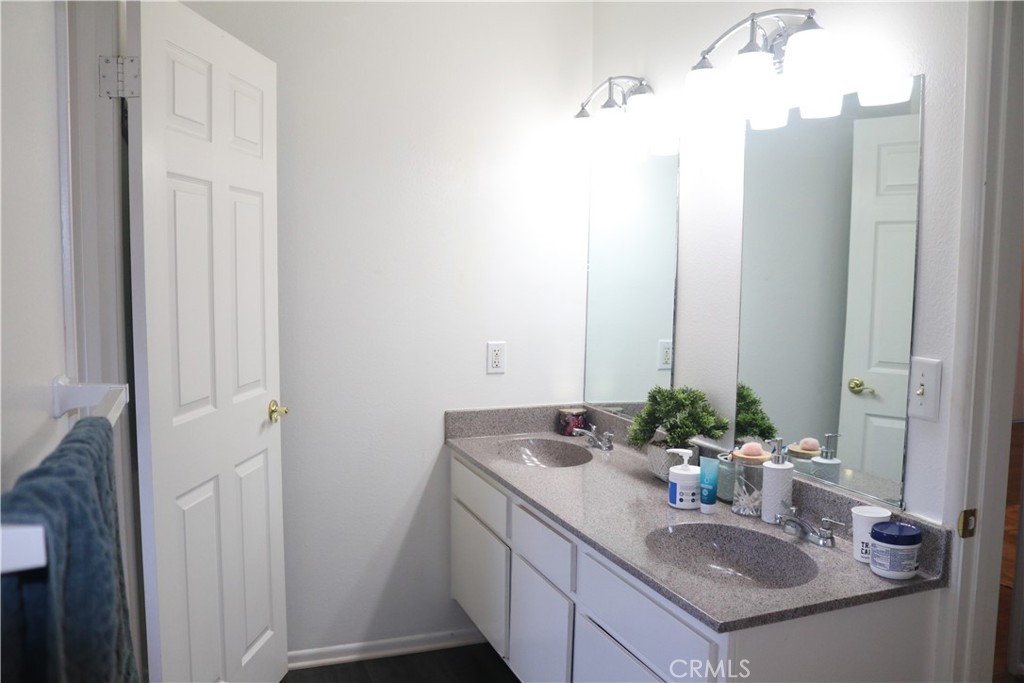 MLS #CV25241513 image #22