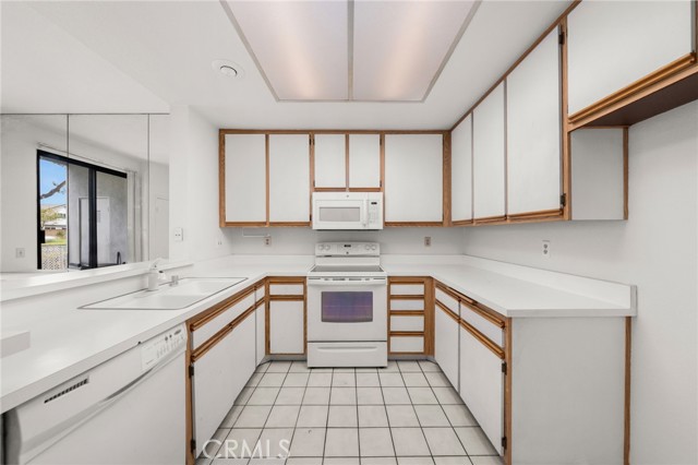 MLS #CV25241545 image #8