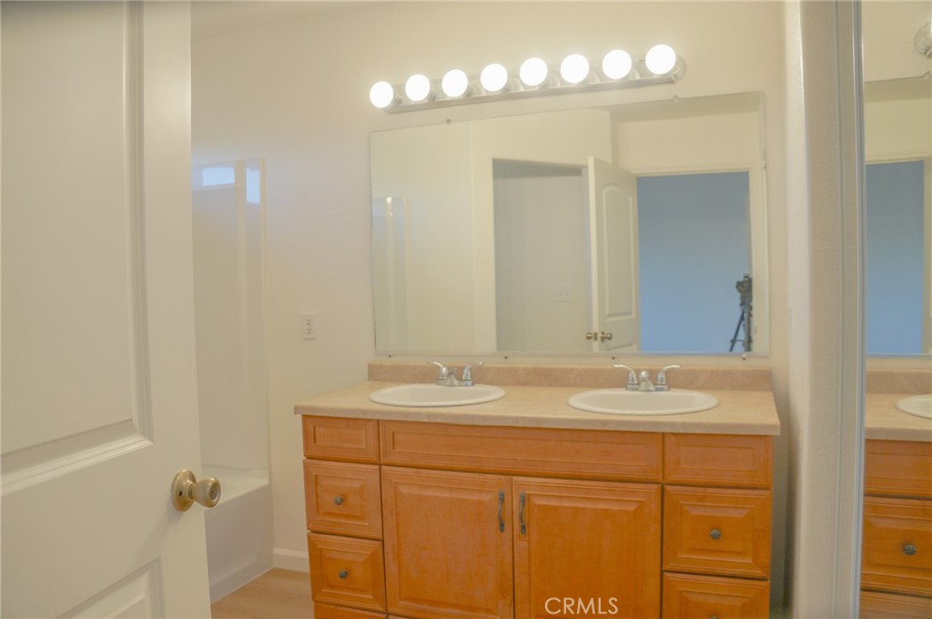 MLS #CV25241595 image #12