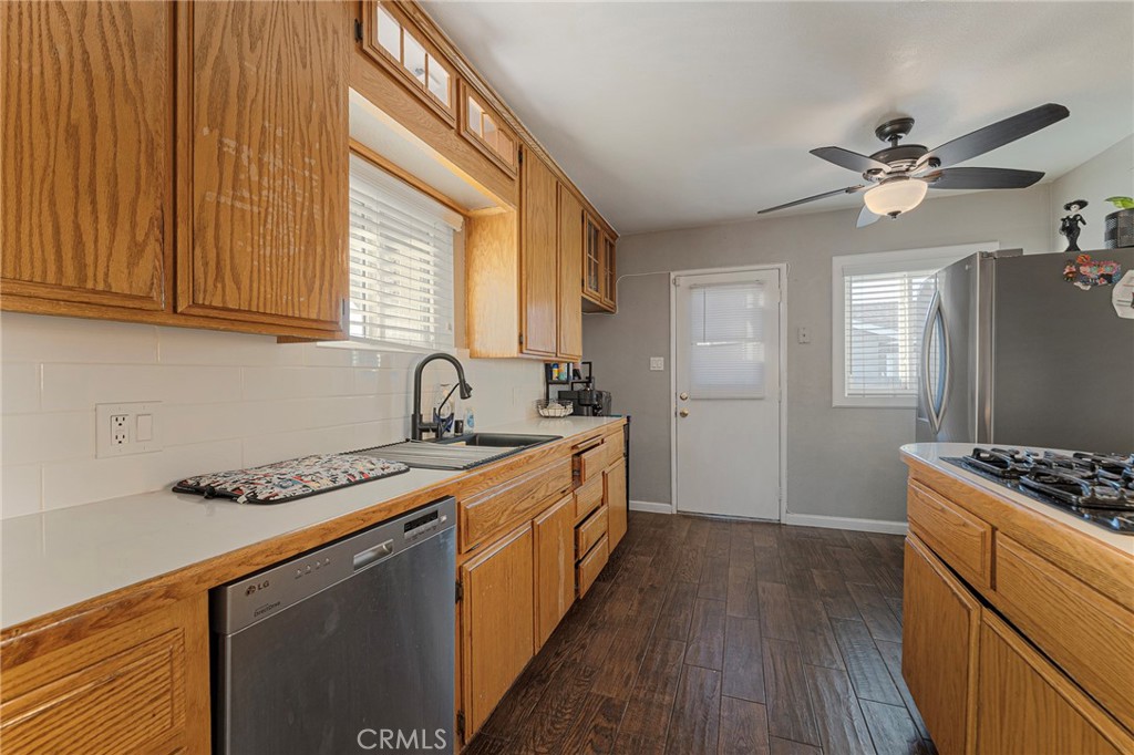 MLS #CV25243307 image #11